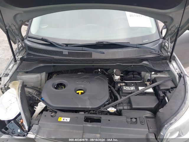 KNDJP3A54G7305689 KIA SOUL +