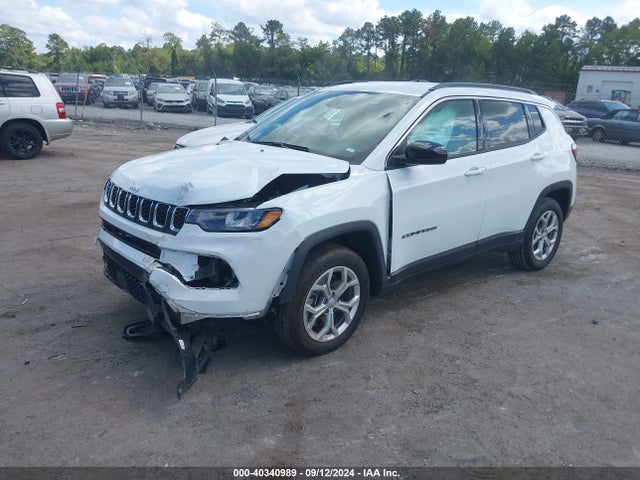 3C4NJDBNXRT111660 Jeep Compass Latitude 4x4
