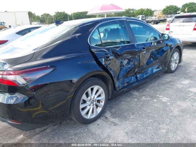 4T1C11AK1PU743507 Toyota CAMRY LE