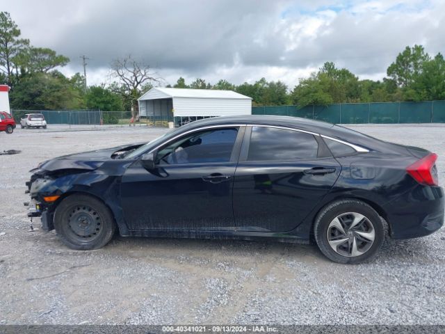 19XFC2F67KE019065 Honda Civic Lx