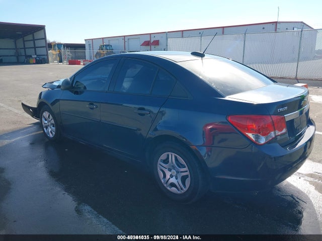 Chevrolet Cruze Ls Manual 2015 1G1PB5SH7F7143478 Image 3