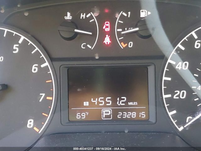 3N1AB7AP3GL683072 Nissan SENTRA S