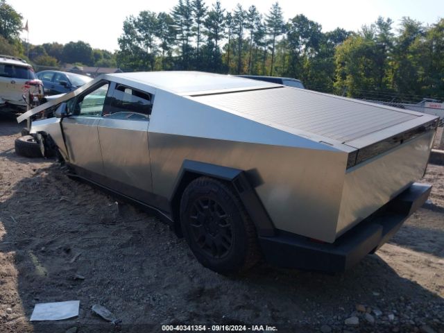 2024 TESLA CYBERTRUCK 7G2CEHED6RA005124 Photo 2