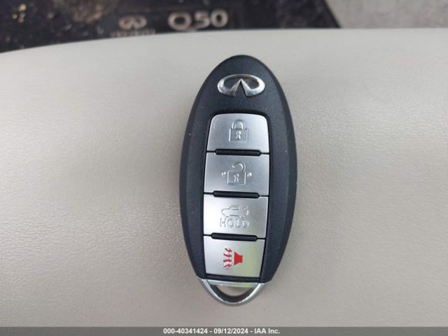 JN1EV7AP3HM732304 Infiniti Q50 3.0t Premium