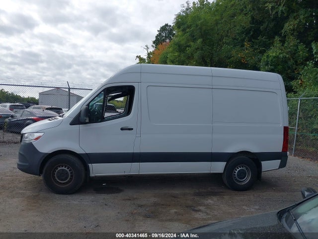 W1W40BHY6MT046951 Mercedes-Benz Sprinter 2500 Standard Roof I4
