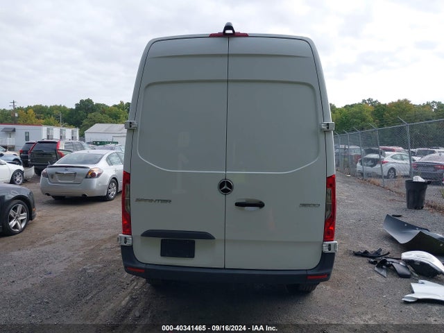 W1W40BHY6MT046951 Mercedes-Benz Sprinter 2500 Standard Roof I4