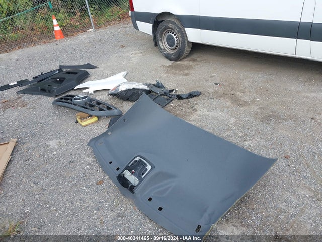 W1W40BHY6MT046951 Mercedes-Benz Sprinter 2500 Standard Roof I4