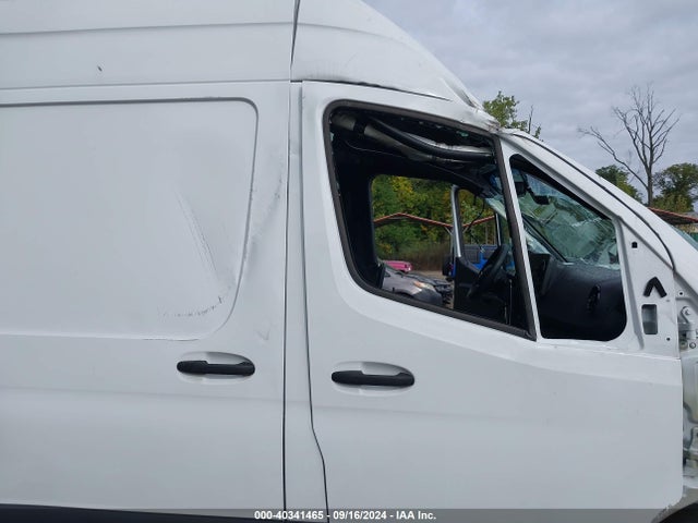 W1W40BHY6MT046951 Mercedes-Benz Sprinter 2500 Standard Roof I4