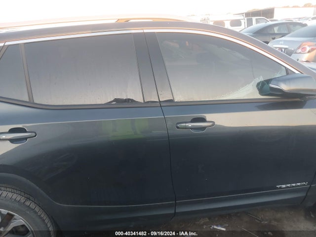 3GKALPEV0JL262327 GMC Terrain Slt