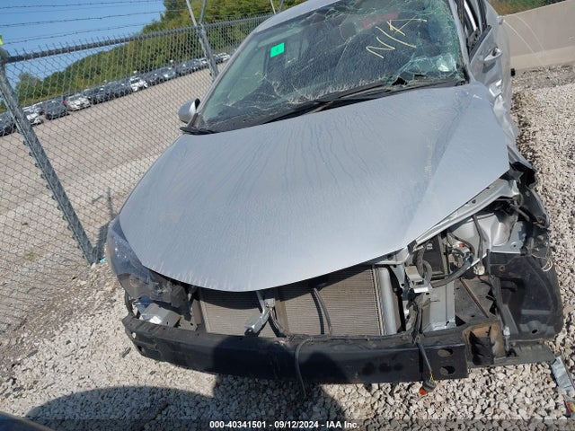 Toyota COROLLA LE 2019 2T1BURHE6KC196407 Image 13