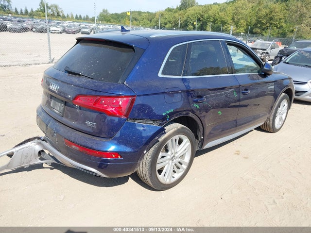WA1BNAFY5J2016207 Audi Q5 2.0t Premium/2.0t Tech Premium