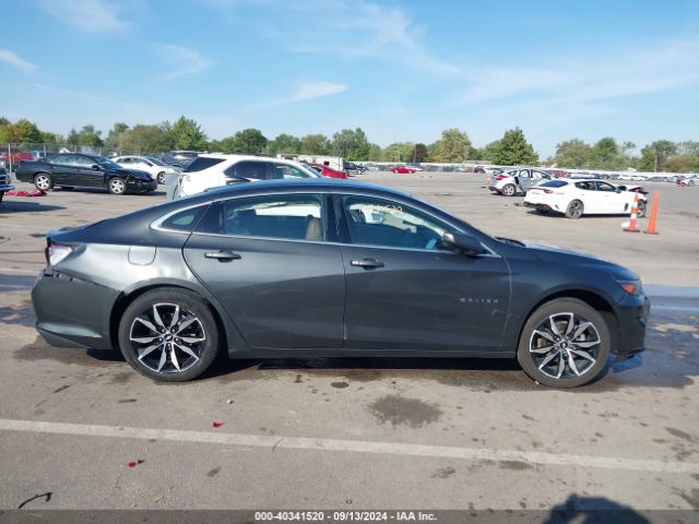 1G1ZE5ST8HF267112 Chevrolet MALIBU 1LT