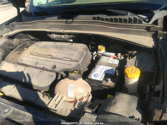 ZACCJBBH0FPB67327 Jeep Renegade Latitude