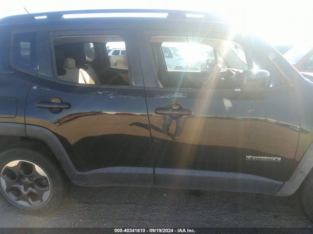 Jeep Renegade Latitude 2015 ZACCJBBH0FPB67327 Image 14