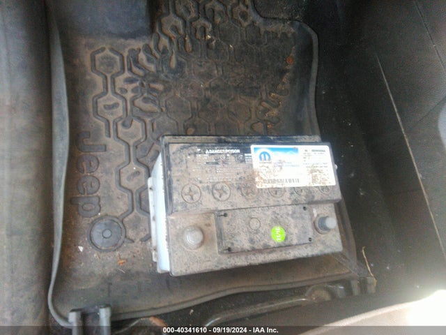 ZACCJBBH0FPB67327 Jeep Renegade Latitude