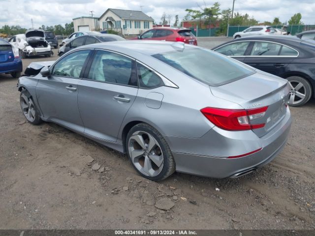 1HGCV1F94JA074688 Honda Accord Touring