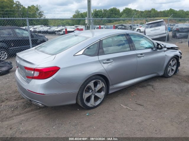 1HGCV1F94JA074688 Honda Accord Touring
