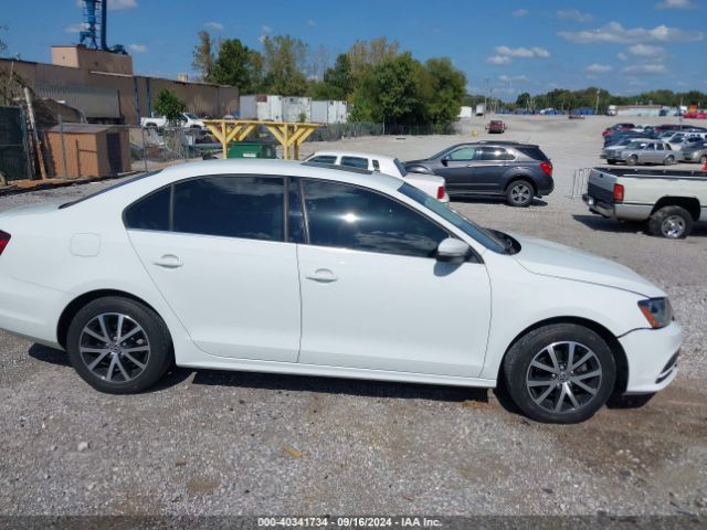 3VWDB7AJXHM212048 Volkswagen Jetta 1.4t Se