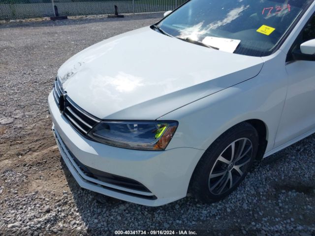 3VWDB7AJXHM212048 Volkswagen Jetta 1.4t Se