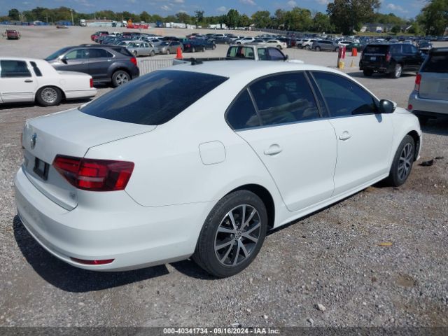 3VWDB7AJXHM212048 Volkswagen Jetta 1.4t Se