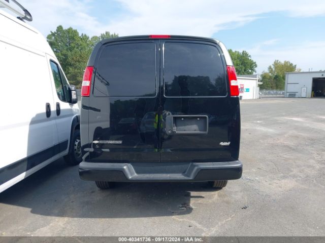 1GCWGAFP8K1364373 Chevrolet Express 2500 Work Van