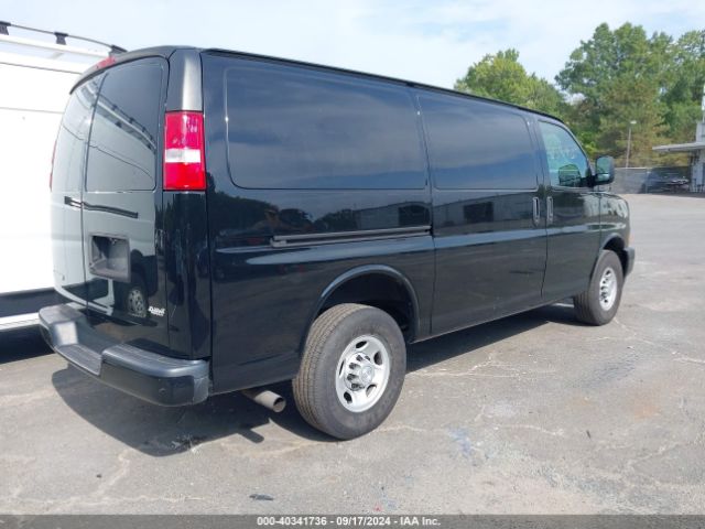 1GCWGAFP8K1364373 Chevrolet Express 2500 Work Van