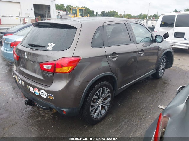 2017 MITSUBISHI OUTLANDER SPORT JA4AP3AUXHZ059402 Photo 3