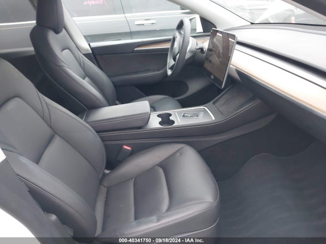 2023 TESLA MODEL Y 7SAYGDEE3PF768094 Photo 4