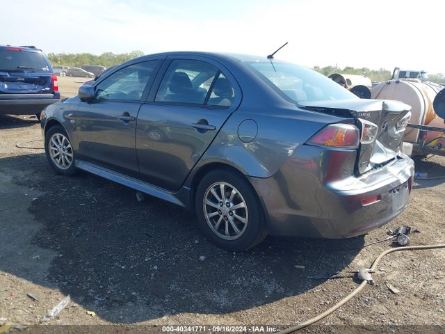 2011 MITSUBISHI LANCER JA32U2FU5BU042855 Photo 2