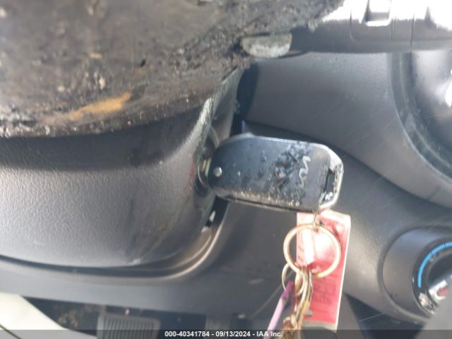 KNDJ23AU0P7856577 KIA SOUL LX