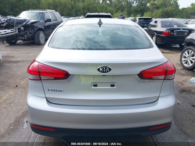 KIA FORTE LX 2017 3KPFL4A73HE058112 Image 17