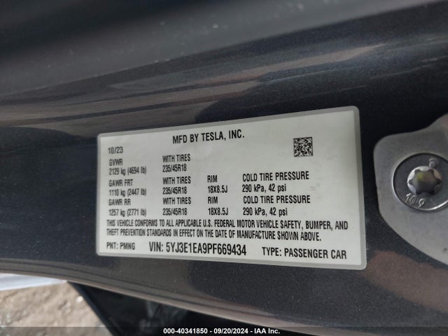 2023 TESLA MODEL 3 5YJ3E1EA9PF669434 Photo 8