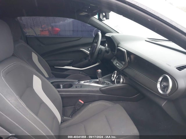 Chevrolet Camaro 1ss 2017 1G1FE1R74H0141966 Image 5