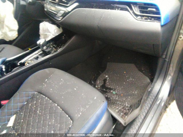 NMTKHMBX3LR103481 Toyota C-HR XLE