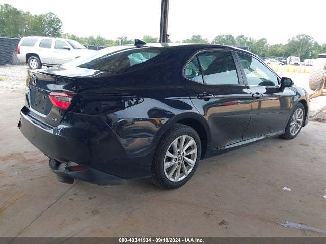 Toyota CAMRY LE 2024 4T1C11AK5RU225032 Image 4