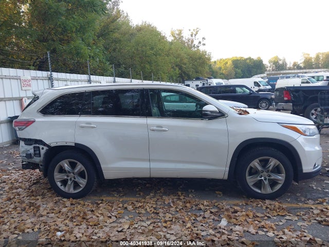 5TDDKRFH6FS169023 Toyota Highlander Limited V6