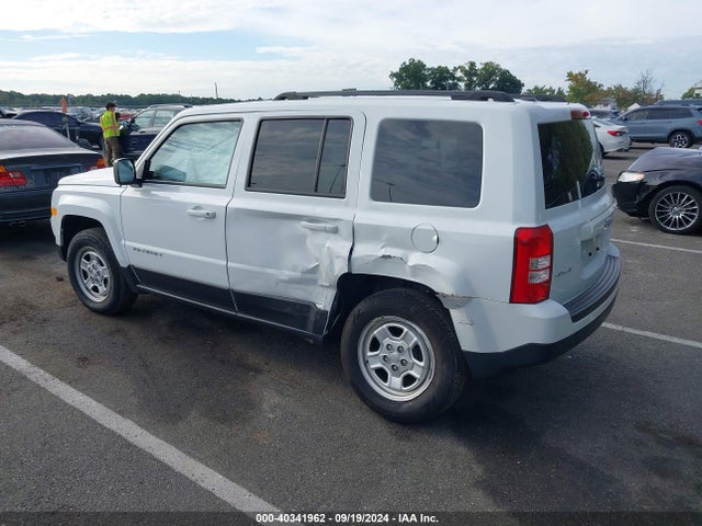 1C4NJRBB5HD122041 Jeep Patriot Sport 4x4