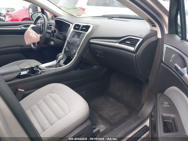 Ford FUSION S 2015 3FA6P0G75FR141525 Image 5