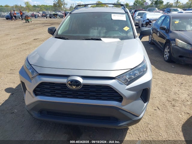 Toyota RAV4 LE 2019 2T3F1RFV5KW045951 Image 12