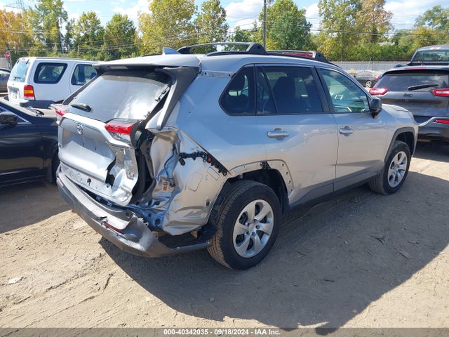 Toyota RAV4 LE 2019 2T3F1RFV5KW045951 Image 4