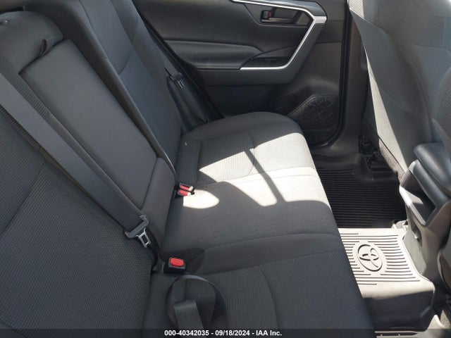 Toyota RAV4 LE 2019 2T3F1RFV5KW045951 Image 8