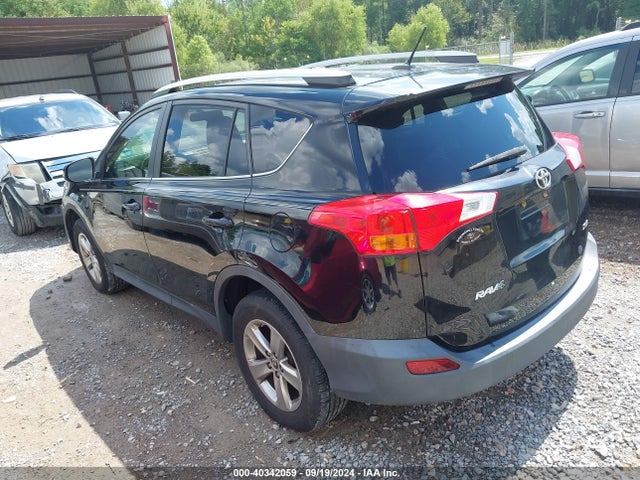 2T3WFREV3FW143028 Toyota Rav4 Xle