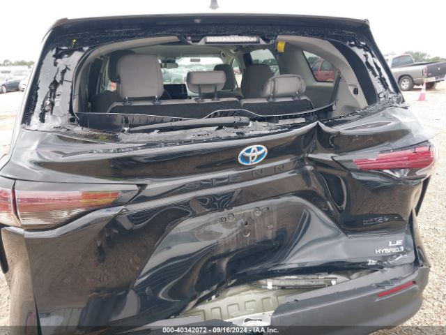 5TDKRKEC6RS189230 Toyota SIENNA LE