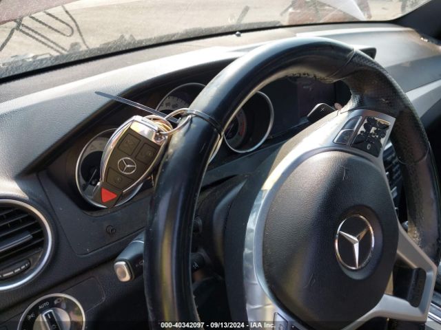 2013 MERCEDES-BENZ C 250 WDDGJ4HBXDG075123 Photo 10
