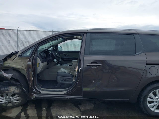 KIA SEDONA LX 2017 KNDMB5C10H6329934 Image 15