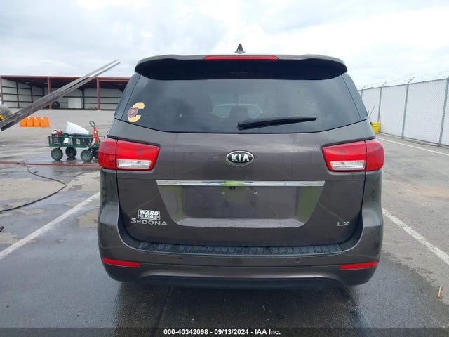 KIA SEDONA LX 2017 KNDMB5C10H6329934 Image 17
