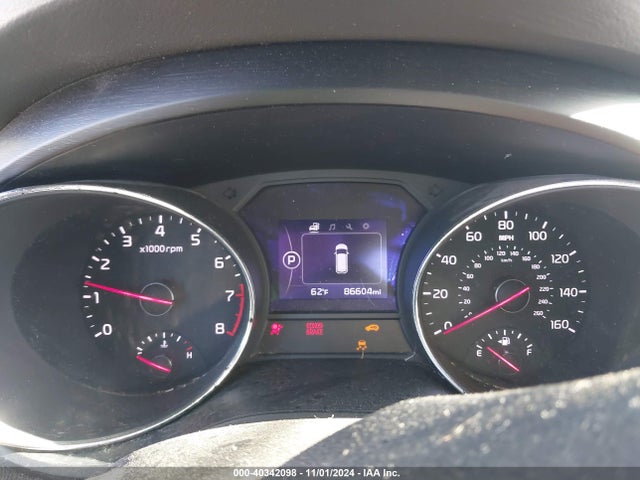 KIA SEDONA LX 2017 KNDMB5C10H6329934 Image 7