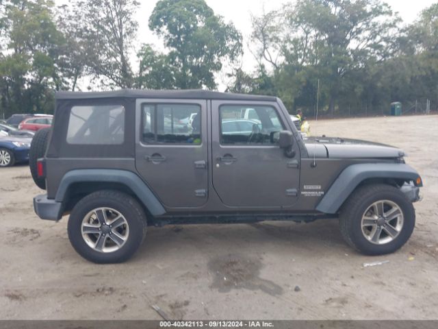 1C4BJWDG1GL321263 Jeep Wrangler Unlimited Sport