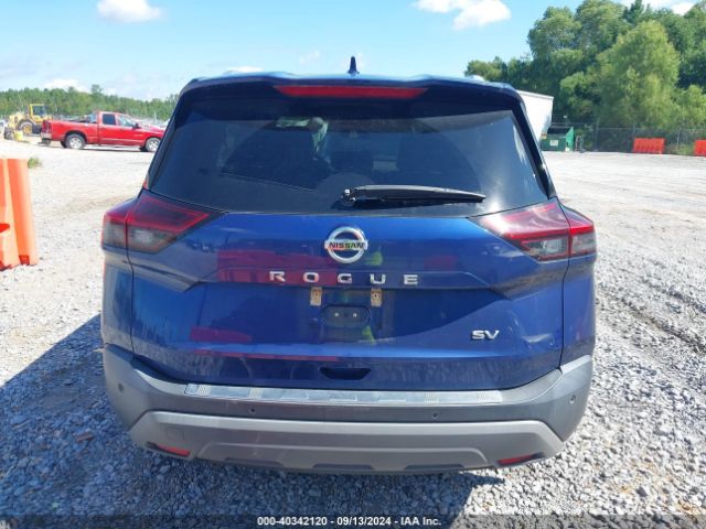 5N1AT3BA5MC722163 Nissan Rogue Sv Fwd