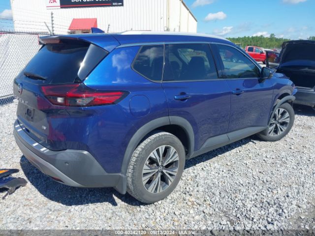 5N1AT3BA5MC722163 Nissan Rogue Sv Fwd